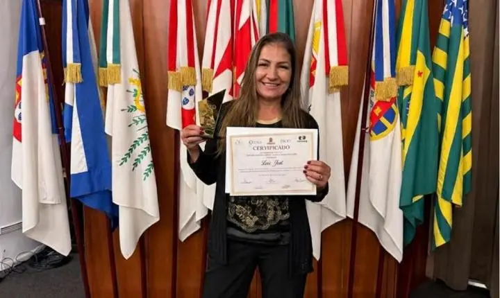 Luci Just é homenageada na Segunda Edição Ouro Melhores do Ano na Câmara Municipal de São Paulo